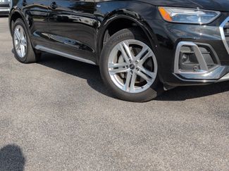 Used 2021 Audi Q5 e Premium Plus w/ Premium Plus Package video 3