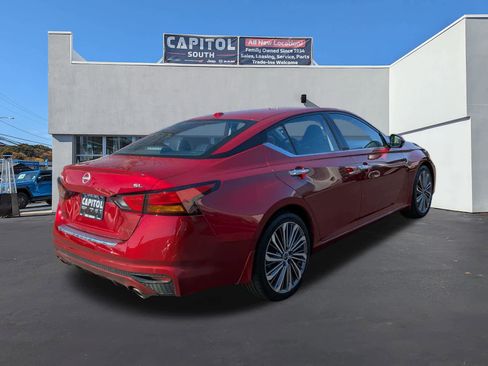 Used 2023 Nissan Altima 2.5 SL FWD image 3
