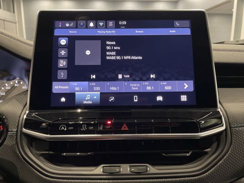 Certified 2026 Jeep Compass Latitude AWD/4WD image 23