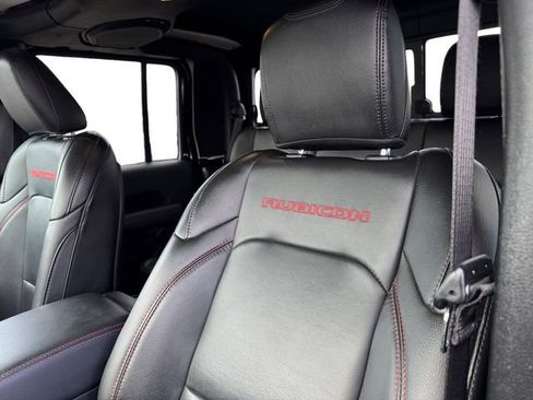 Certified 2020 Jeep Gladiator Rubicon w/ Dual Top Group image 14