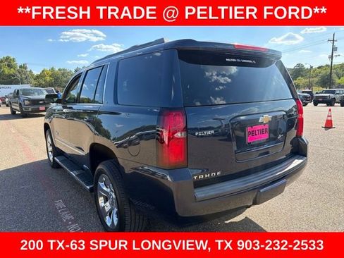 Used 2017 Chevrolet Tahoe LT w/ LT Signature Package RWD image 5