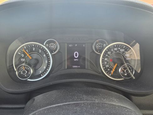 Used 2022 RAM 3500 Tradesman image 14