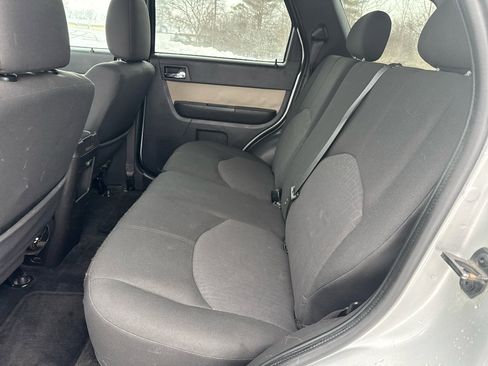 Used 2009 Mercury Mariner 2WD image 16