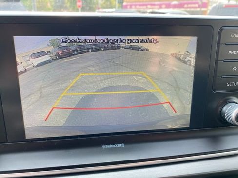 Used 2020 Kia Telluride LX AWD/4WD image 23