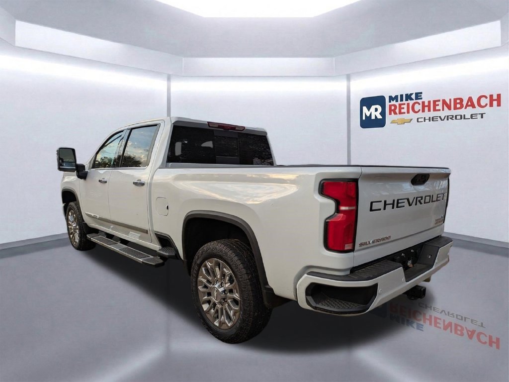 New 2026 Chevrolet Silverado 2500 High Country w/ Technology Package AWD/4WD image 8