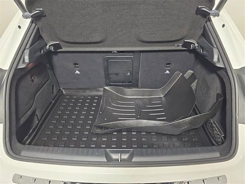 Certified 2020 Mercedes-Benz GLA 250 4MATIC image 13