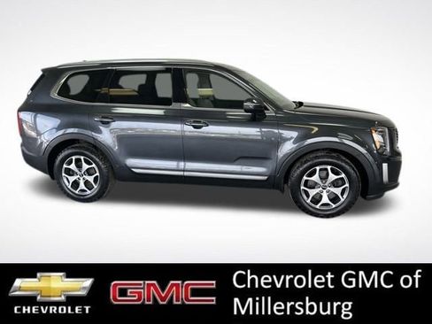 Used 2020 Kia Telluride EX image 2