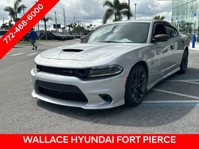 Used 2023 Dodge Charger Scat Pack w/ Plus Group RWD image 3