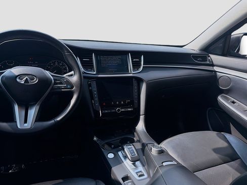 Used 2024 INFINITI QX50 Luxe w/ Accent Package FWD image 23