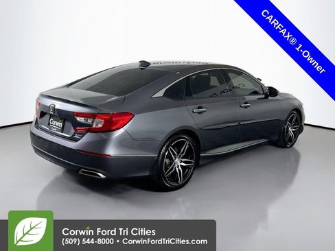 Used 2021 Honda Accord Touring image 15