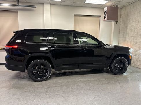 New 2025 Jeep Grand Cherokee L Limited w/ Luxury Tech Group II image 22