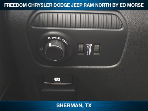 New 2026 Jeep Grand Wagoneer 4WD image 16