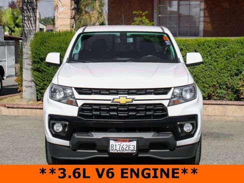 Used 2021 Chevrolet Colorado LT w/ LT Convenience Package image 3