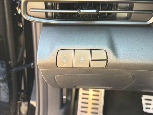 New 2026 Hyundai Elantra Sport image 30