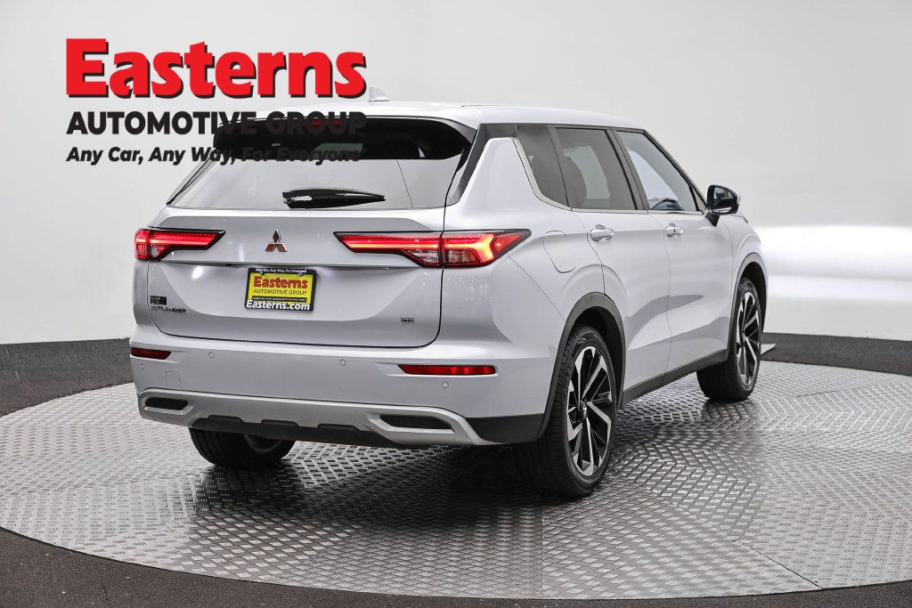 Used 2024 Mitsubishi Outlander SE FWD image 7
