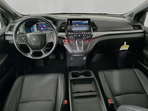 Used 2024 Honda Odyssey Sport image 32
