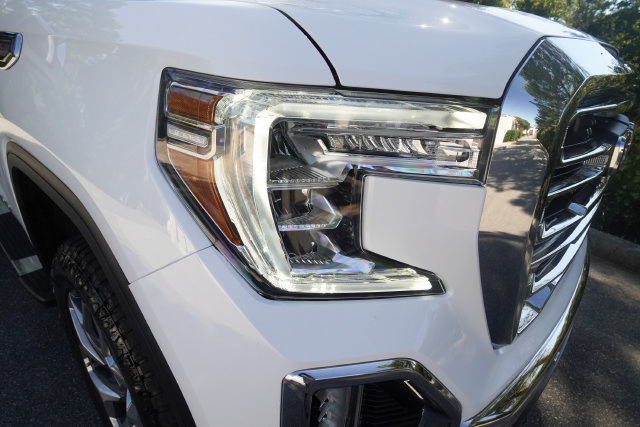 Used 2022 GMC Sierra 1500 SLT w/ SLT Premium Plus Package AWD/4WD image 33