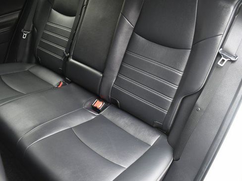 Used 2023 Toyota RAV4 XLE Premium AWD/4WD image 23