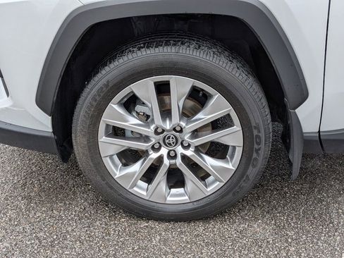Used 2024 Toyota RAV4 XLE Premium FWD image 11
