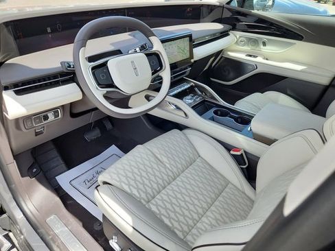 New 2025 Lincoln Nautilus Black Label w/ Jet Appearance Package image 9