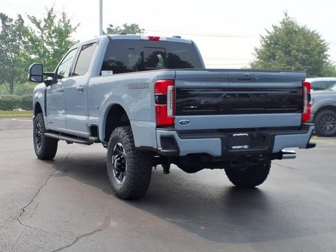 New 2026 Ford F350 Platinum w/ Tremor Off-Road Package AWD/4WD image 6