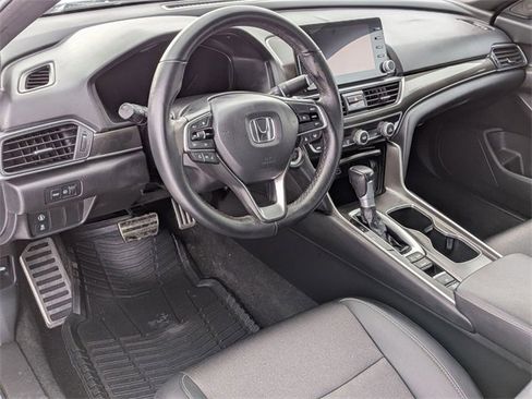 Used 2022 Honda Accord Sport image 10