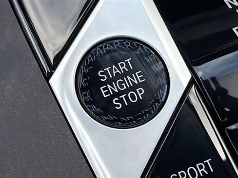 New 2026 BMW X7 M60i image 38