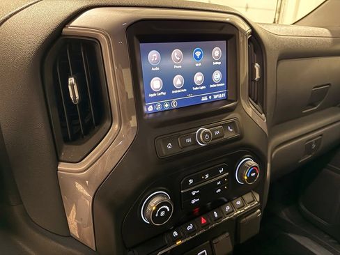 Used 2021 Chevrolet Silverado 1500 Custom RWD image 22