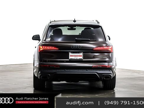 New 2025 Audi Q7 3.0T Prestige image 3