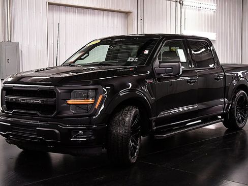 New 2025 Ford F150 XLT w/ Equipment Group 302A MID image 3