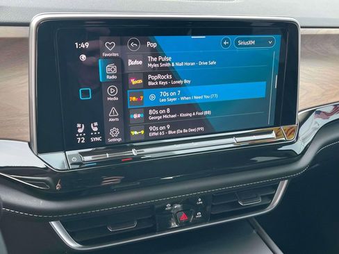 Used 2024 Volkswagen Atlas SE image 33