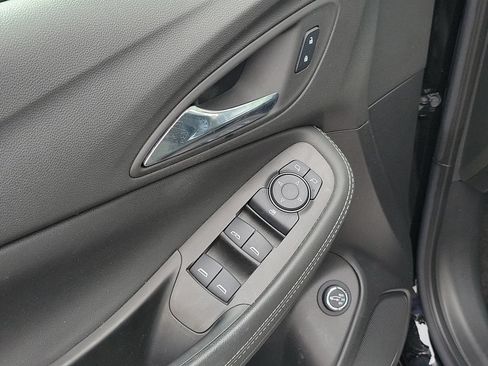 Used 2023 Buick Encore GX Select w/ Sport Touring Package FWD image 22