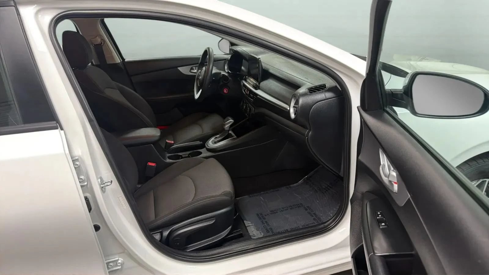 Used 2023 Kia Forte LXS FWD image 21