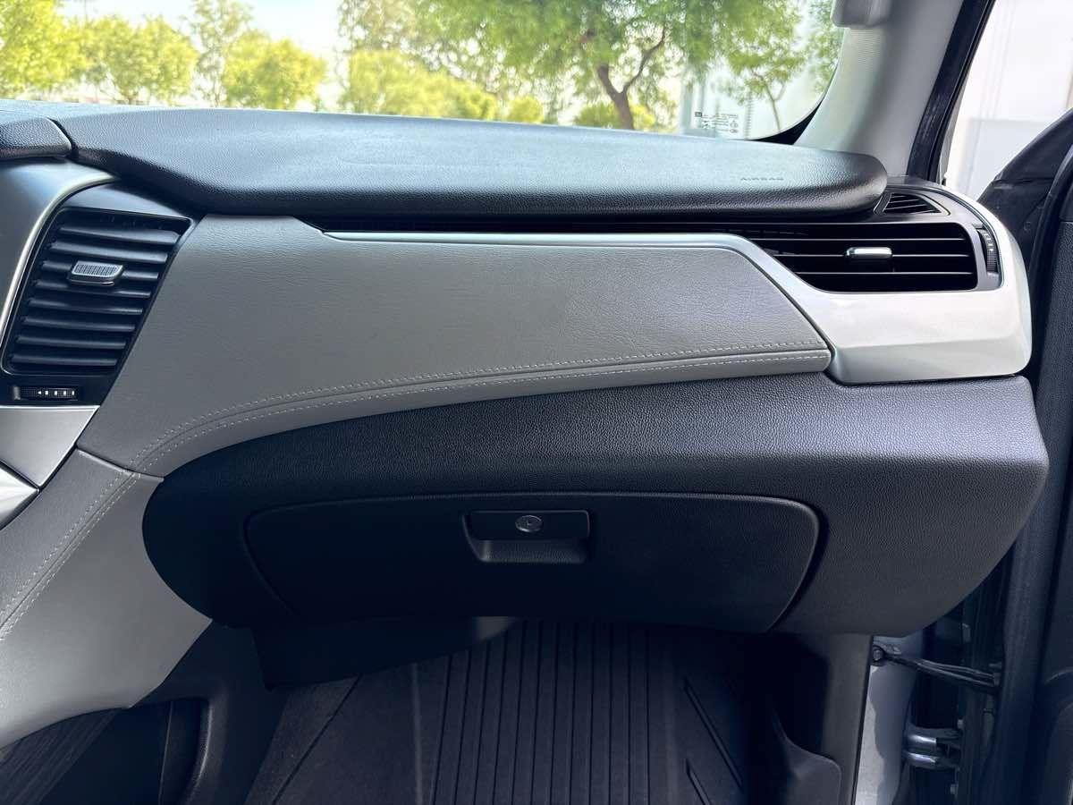 Used 2019 Chevrolet Suburban LT AWD/4WD image 20