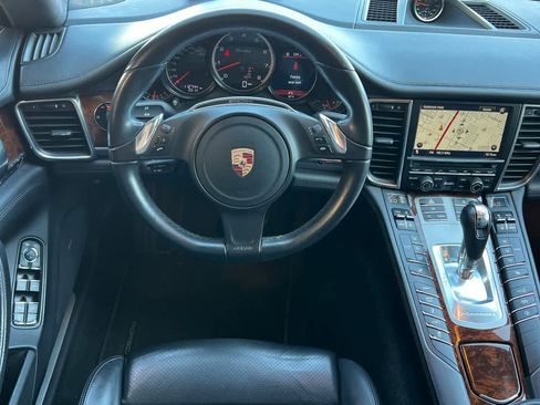 Used 2013 Porsche Panamera AWD/4WD image 16