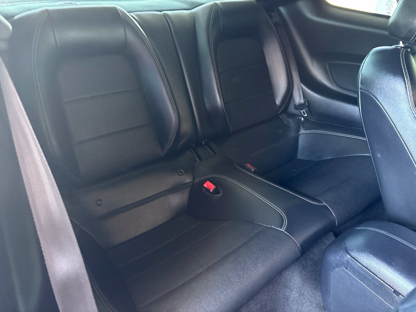 Used 2018 Ford Mustang GT Premium w/ GT Performance Package RWD image 17