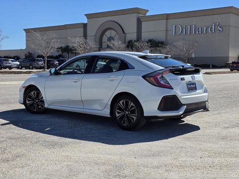 Used 2019 Honda Civic EX image 4