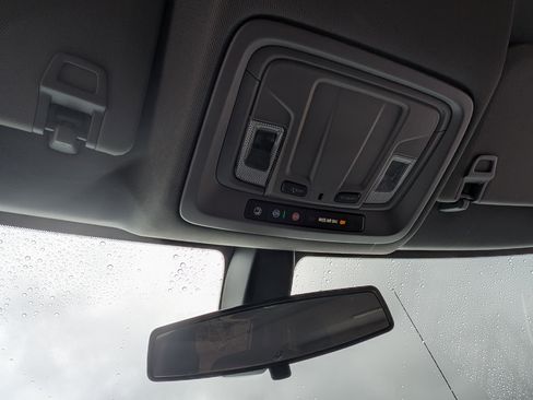 Used 2021 Chevrolet Silverado 1500 Custom image 29