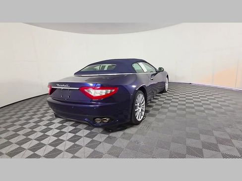 Used 2014 Maserati GranTurismo Convertible RWD image 41