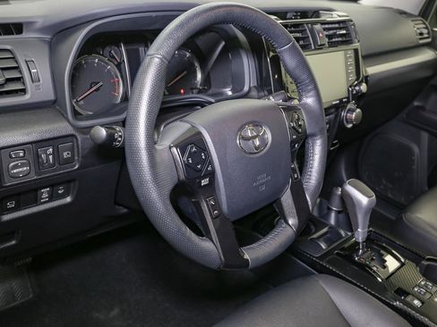 Used 2023 Toyota 4Runner TRD Off-Road Premium w/ Off Road Premium Plus Package AWD/4WD image 22