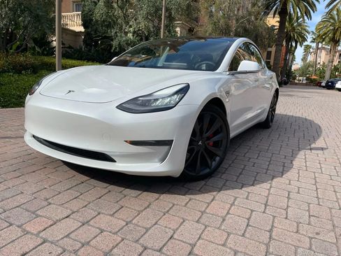 Used 2020 Tesla Model 3 Performance AWD/4WD image 4