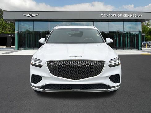 Used 2026 Genesis GV70 2.5T Advanced AWD/4WD image 2