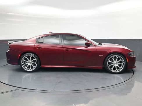 Used 2020 Dodge Charger Scat Pack RWD image 3