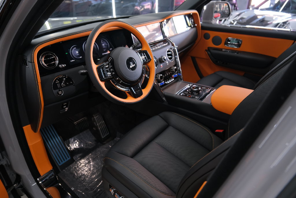 Used 2027 Rolls-Royce Cullinan AWD/4WD image 22