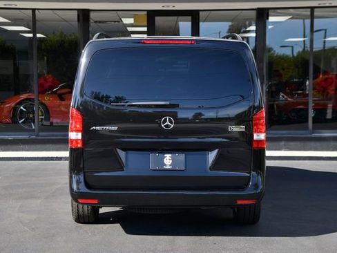 Used 2023 Mercedes-Benz Metris Passenger image 10