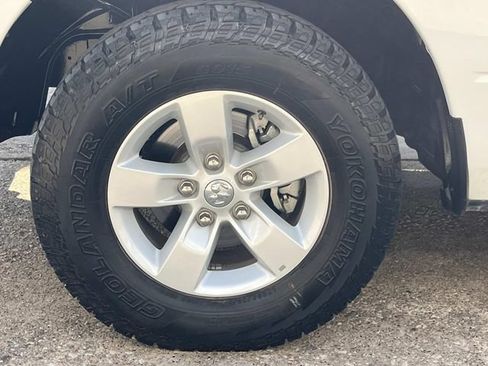 Used 2023 RAM 1500 Classic SLT w/ Electronics Group AWD/4WD image 7