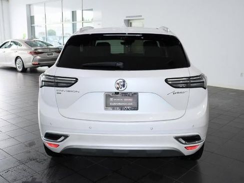 Certified 2023 Buick Envision Avenir image 5