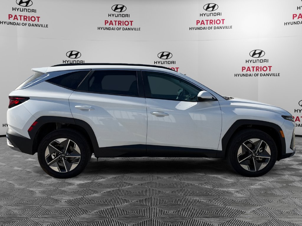 Used 2025 Hyundai Tucson SEL AWD/4WD image 2