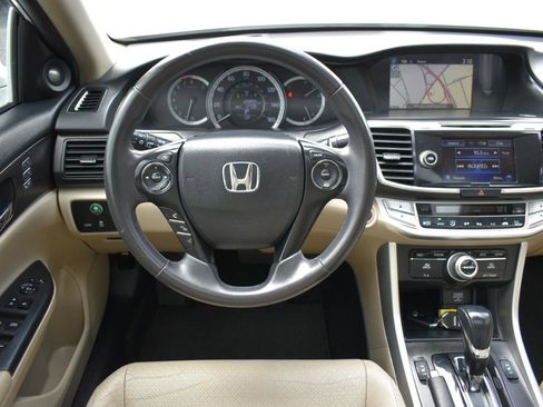 Used 2015 Honda Accord EX-L image 12
