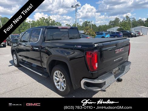 Used 2021 GMC Sierra 1500 SLT w/ SLT Convenience Package AWD/4WD image 3